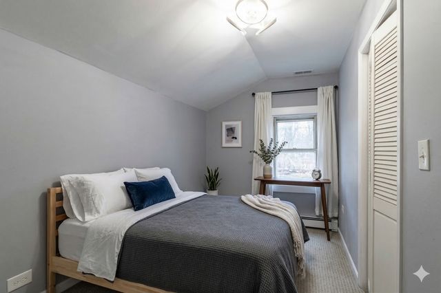 520 4th Street, Waukegan, IL 60085