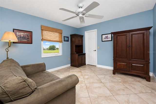 18 BUNKER WAY, Rotonda West, FL 33947