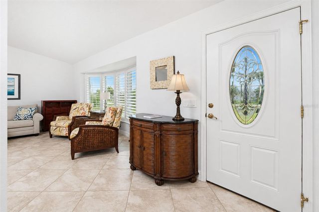 18 BUNKER WAY, Rotonda West, FL 33947