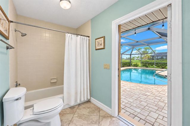 18 BUNKER WAY, Rotonda West, FL 33947