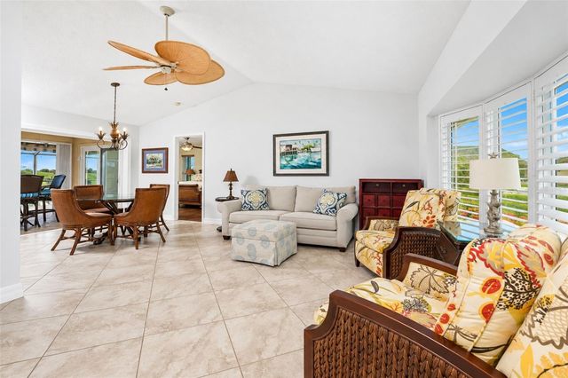 18 BUNKER WAY, Rotonda West, FL 33947