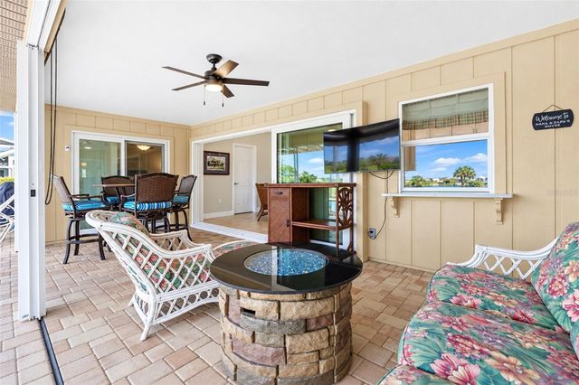 18 BUNKER WAY, Rotonda West, FL 33947