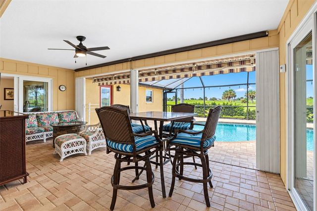 18 BUNKER WAY, Rotonda West, FL 33947