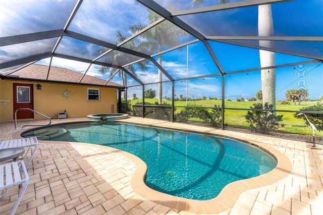 18 BUNKER WAY, Rotonda West, FL 33947