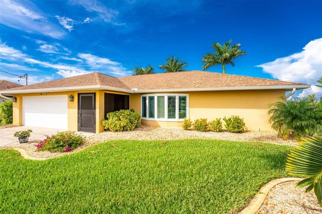 18 BUNKER WAY, Rotonda West, FL 33947