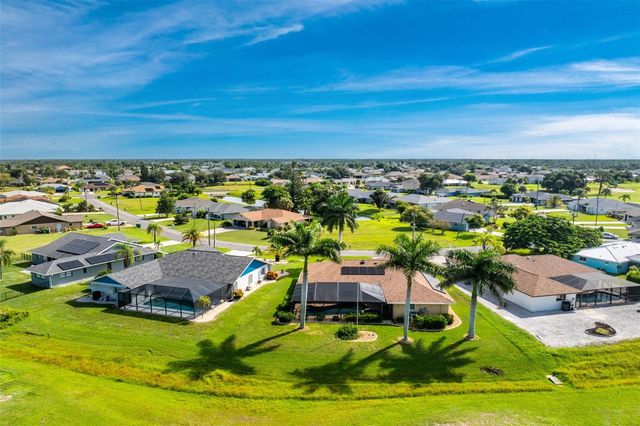 18 BUNKER WAY, Rotonda West, FL 33947