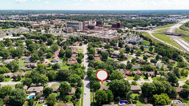 4001 South Belvedere Court, Springfield, MO 65807