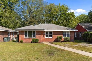 1720 W 48th ST, Norfolk, VA 23508