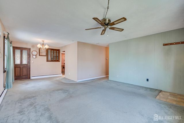 129 Bedford Avenue, Iselin, NJ 08830