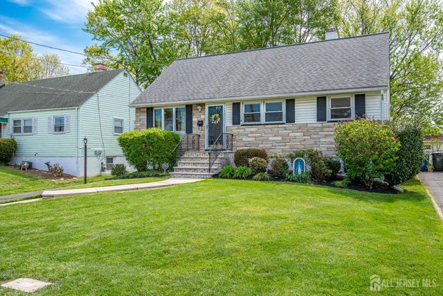 129 Bedford Avenue, Iselin, NJ 08830