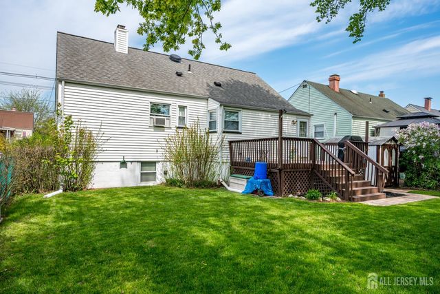 129 Bedford Avenue, Iselin, NJ 08830