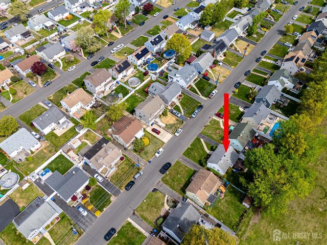129 Bedford Avenue, Iselin, NJ 08830