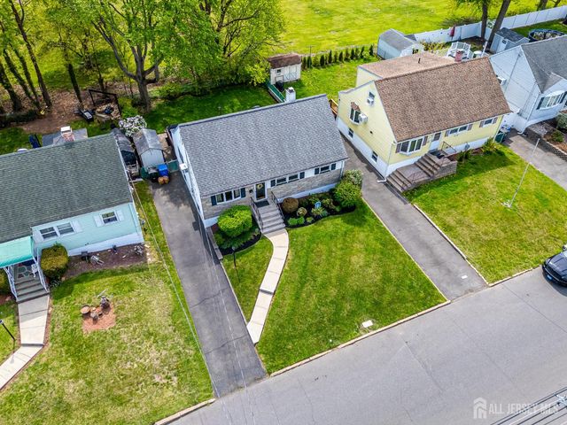 129 Bedford Avenue, Iselin, NJ 08830