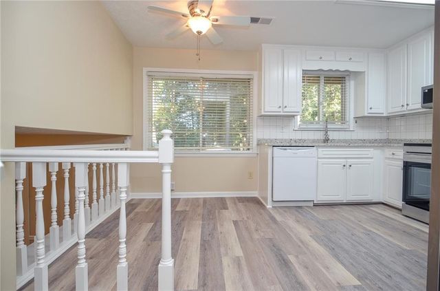 3173 Falconhurst SW Drive, Lilburn, GA 30047