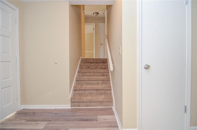 3173 Falconhurst SW Drive, Lilburn, GA 30047