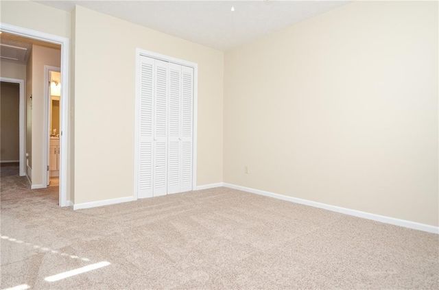 3173 Falconhurst SW Drive, Lilburn, GA 30047