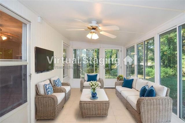 3173 Falconhurst SW Drive, Lilburn, GA 30047