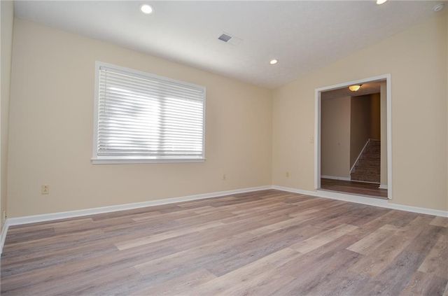 3173 Falconhurst SW Drive, Lilburn, GA 30047