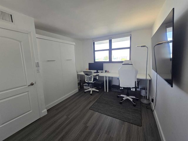 1401 N Riverside Drive 805, Pompano Beach, FL 33062
