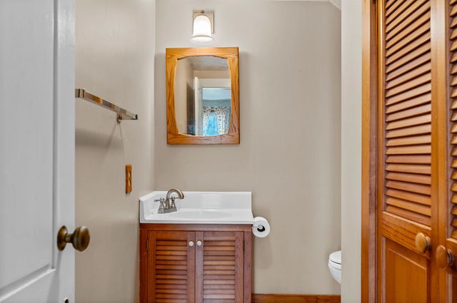 1402 Randolph Road, Morristown, VT 05661