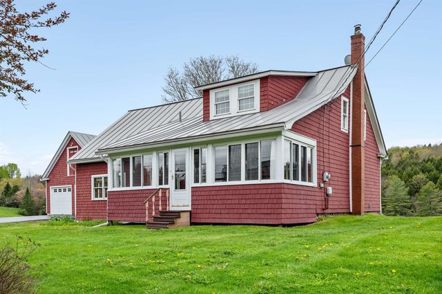 1402 Randolph Road, Morristown, VT 05661