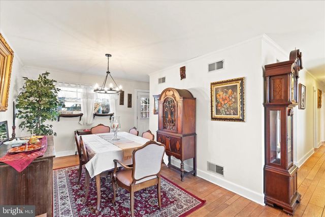 60 SAM SNEAD CIR, Etters, PA 17319