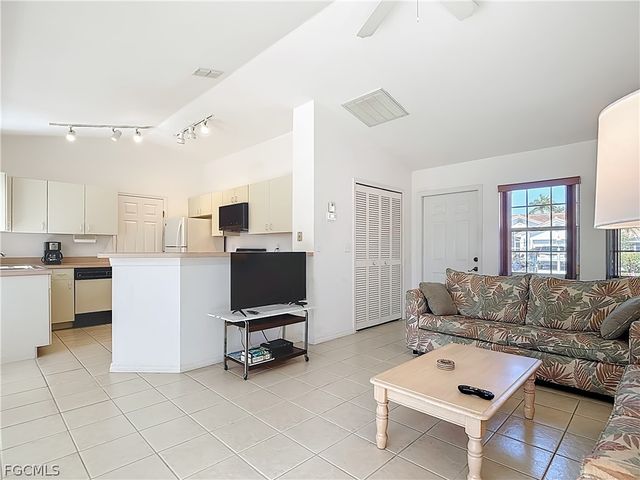 2160 Faliron RD, North Fort Myers, FL 33917