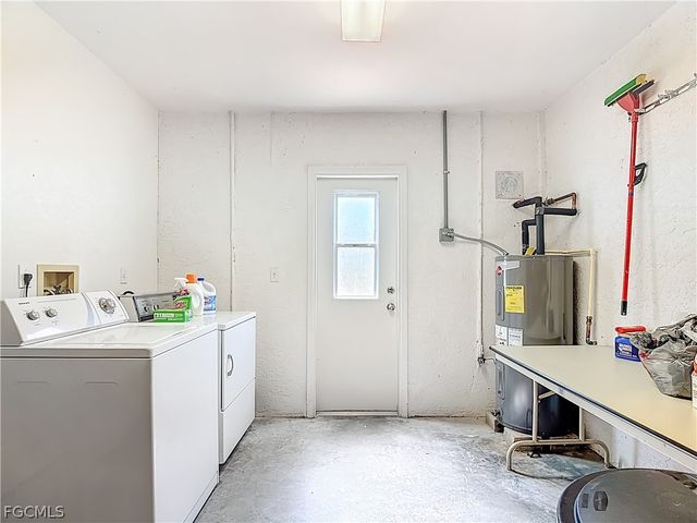 2160 Faliron RD, North Fort Myers, FL 33917