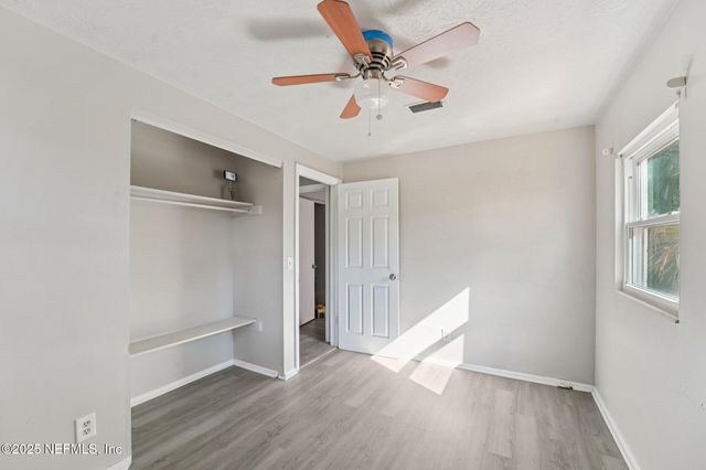 2639 EASTILL Drive, Jacksonville, FL 32211