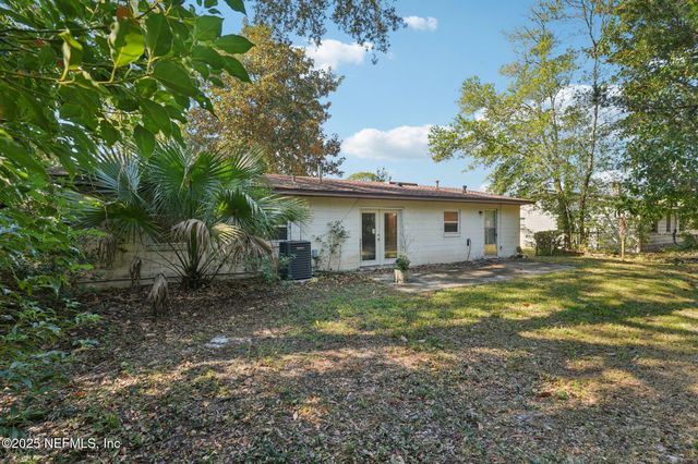 2639 EASTILL Drive, Jacksonville, FL 32211