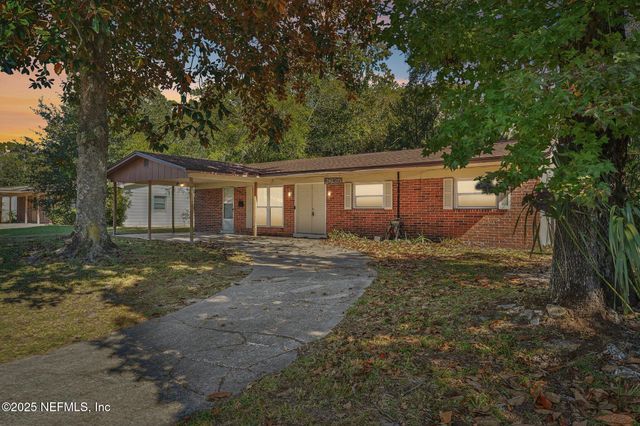 2639 EASTILL Drive, Jacksonville, FL 32211