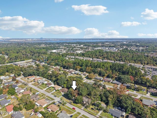 2639 EASTILL Drive, Jacksonville, FL 32211