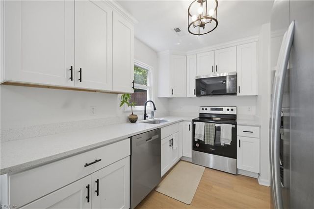 3825 Jousting Arch, Virginia Beach, VA 23456