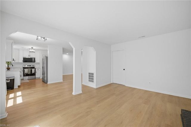3825 Jousting Arch, Virginia Beach, VA 23456