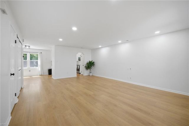 3825 Jousting Arch, Virginia Beach, VA 23456