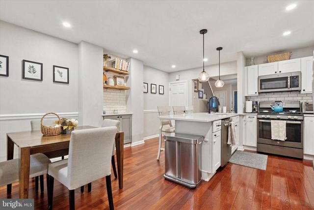 416 HERMIT ST, Philadelphia, PA 19128