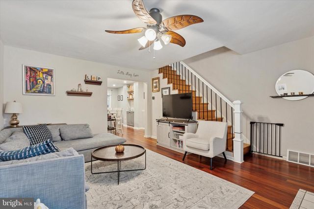 416 HERMIT ST, Philadelphia, PA 19128