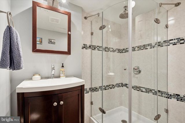 416 HERMIT ST, Philadelphia, PA 19128