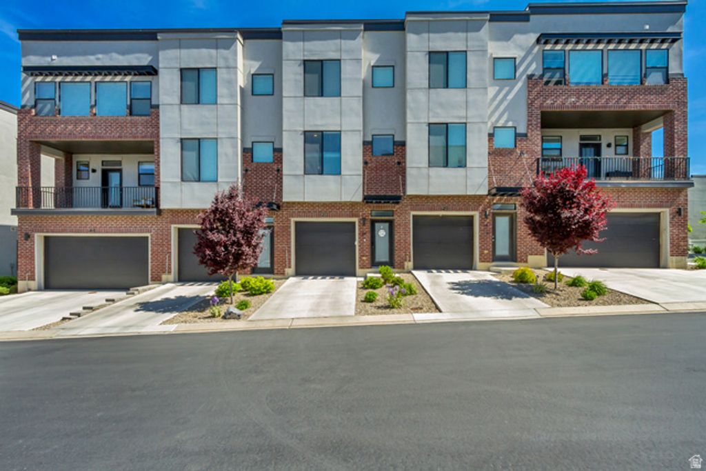 Image 1 of property listing at 25 E CENTER ST #69, North Salt Lake, UT 84054