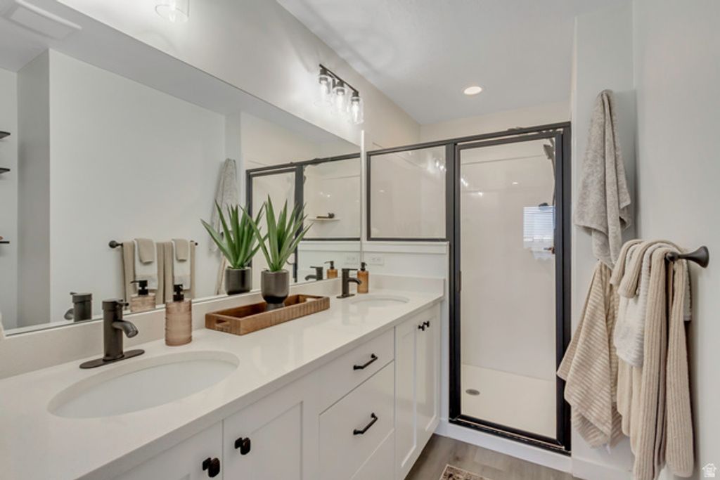 Image 18 of property listing at 25 E CENTER ST #69, North Salt Lake, UT 84054