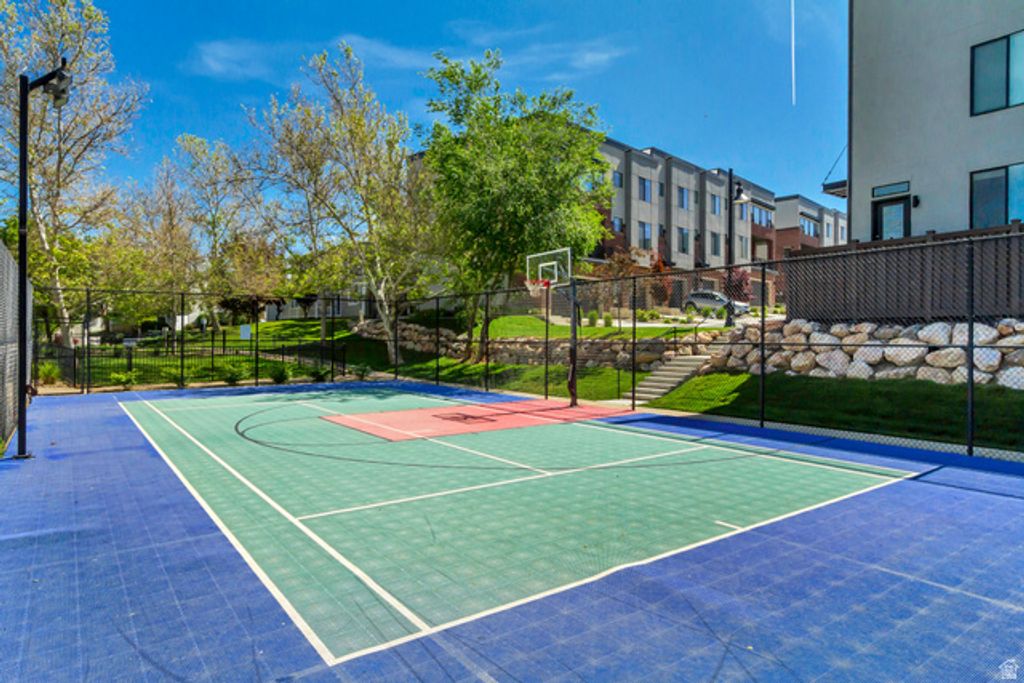 Image 24 of property listing at 25 E CENTER ST #69, North Salt Lake, UT 84054