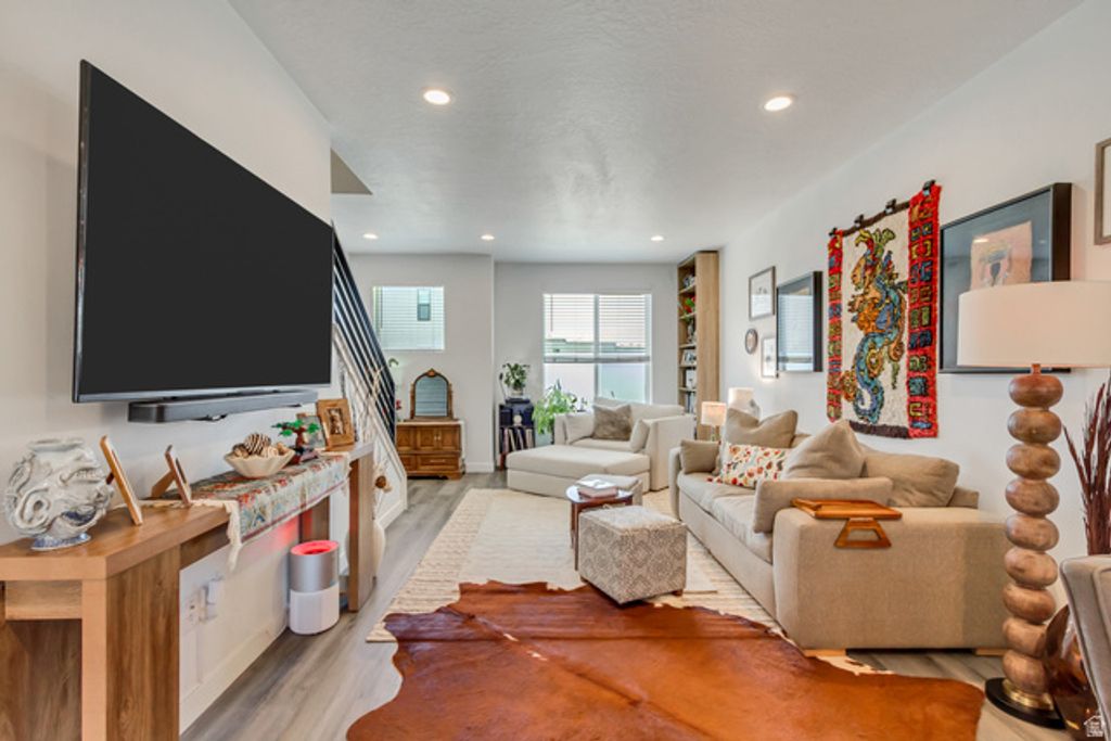 Image 4 of property listing at 25 E CENTER ST #69, North Salt Lake, UT 84054