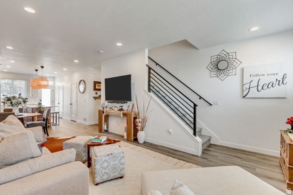 Image 6 of property listing at 25 E CENTER ST #69, North Salt Lake, UT 84054