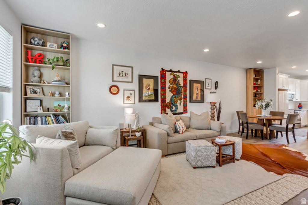 Image 7 of property listing at 25 E CENTER ST #69, North Salt Lake, UT 84054