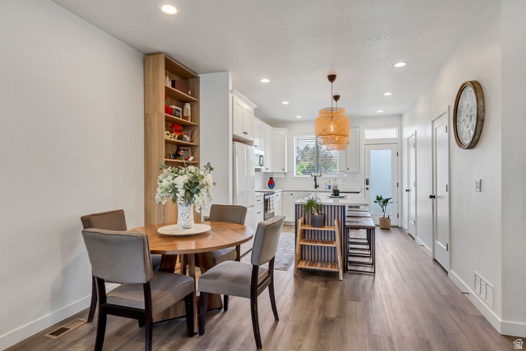 Image 8 of property listing at 25 E CENTER ST #69, North Salt Lake, UT 84054