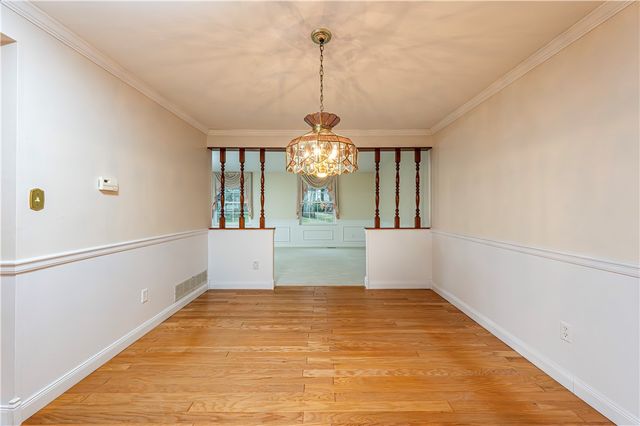 52 GREENVIEW, Hempfield Twp, PA 15644