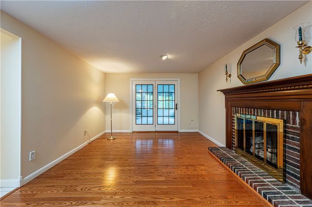 52 GREENVIEW, Hempfield Twp, PA 15644