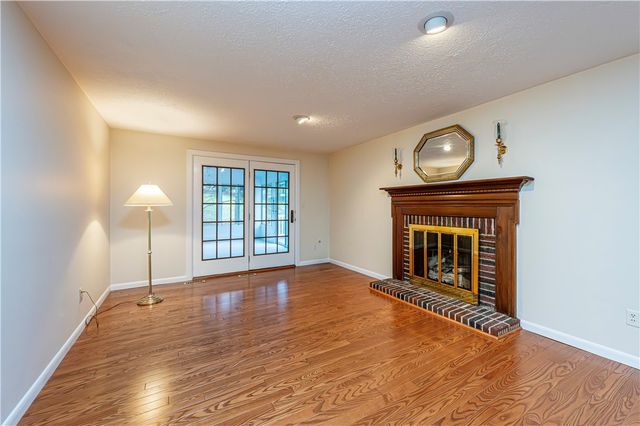 52 GREENVIEW, Hempfield Twp, PA 15644