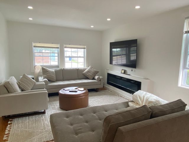 5 N Central Ave 5, Quincy, MA 02170