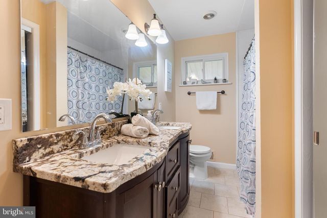 104 HOLLINS FERRY RD, Glen Burnie, MD 21061